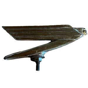 VINTAGE PONTIAC HOOD ORNAMENT RADIATOR CAP HOT ROD RAT ROD